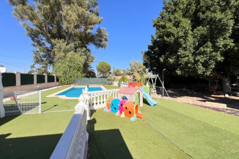 Villa for sale Callosa de Segura, Alicante, Spain 7 bedrooms, 616 sq.m. No. 137652 - photo 4