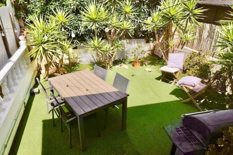 Dvīņu māja pārdošanā Alicante, Spānijā 3 istabas, 76 m2 Nr. 137654 - attēls 21