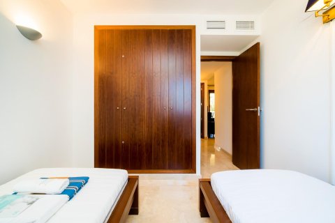 Apartment for sale Punta Prima, Alicante, Spain 2 bedrooms, 75 sq.m. No. 137655 - photo 13