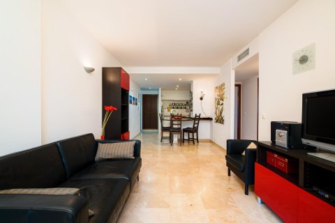 Apartment for sale Punta Prima, Alicante, Spain 2 bedrooms, 75 sq.m. No. 137655 - photo 3