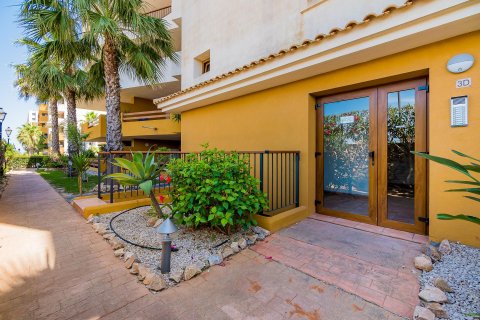 Apartment for sale Punta Prima, Alicante, Spain 2 bedrooms, 75 sq.m. No. 137655 - photo 21