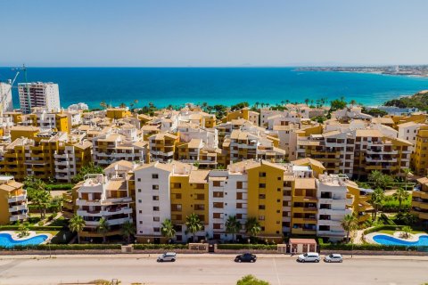 Apartment for sale Punta Prima, Alicante, Spain 2 bedrooms, 75 sq.m. No. 137655 - photo 23