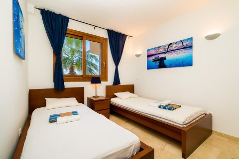 Apartment for sale Punta Prima, Alicante, Spain 2 bedrooms, 75 sq.m. No. 137655 - photo 12