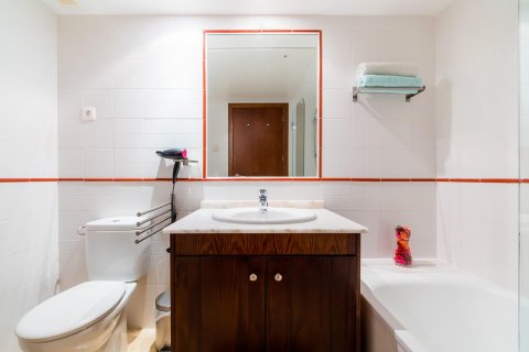 Apartment for sale Punta Prima, Alicante, Spain 2 bedrooms, 75 sq.m. No. 137655 - photo 9