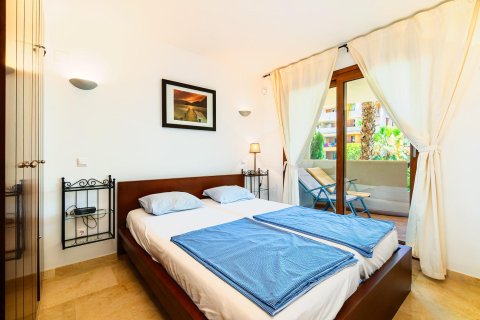 Apartment for sale Punta Prima, Alicante, Spain 2 bedrooms, 75 sq.m. No. 137655 - photo 7