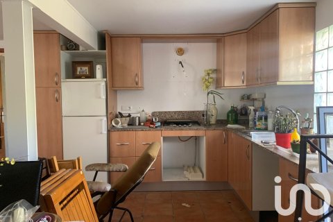 Продажа дома в Таррагона, Испания 2 спальни, 138м2 №152988 - фото 26