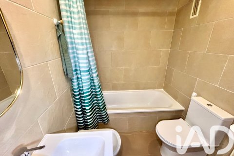 Huoneisto myytävänä Oropesa del Mar, Castellon, Espanja, 2 makuuhuonetta, 130 m2 No. 152989 - kuva 19