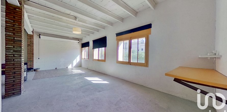 Komerciāls īpašums Valls, Tarragona, Spānijā 988 m2 Nr. 152987