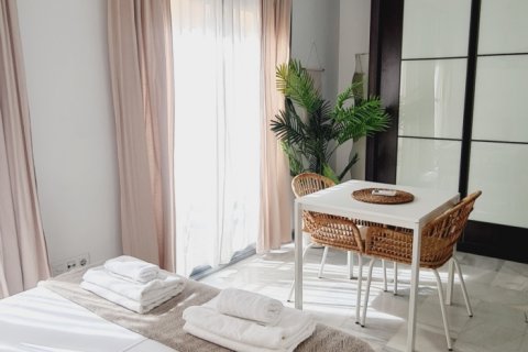Huoneisto myytävänä Malaga, Espanja , 35 m2 No. 152986 - kuva 11