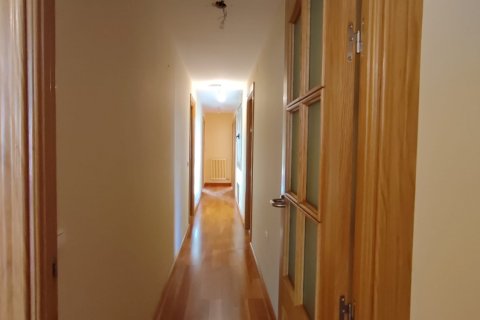 Lägenhet till salu i Astorga, Leon, Spanien 4 sovrum, 141 kvm. Nr. 152984 - foto 8