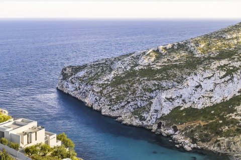 Villa en venta en Jávea, Alicante, España 4 dormitorios, 677 m2 No. 149728 - foto 2