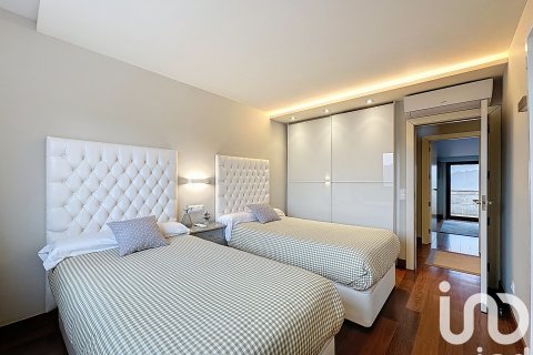 Talo myytävänä O Grove, Pontevedra, Espanja, 5 makuuhuonetta, 300 m2 No. 153151 - kuva 18