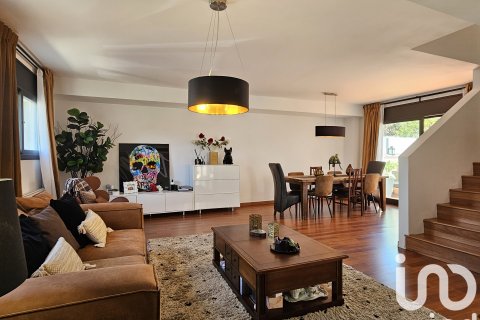 Radhus till salu i Sant Pere de Ribes, Barcelona, Spanien 4 sovrum, 323 kvm. Nr. 153152 - foto 5