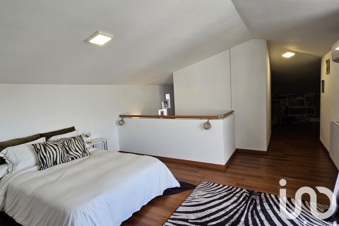 Radhus till salu i Sant Pere de Ribes, Barcelona, Spanien 4 sovrum, 323 kvm. Nr. 153152 - foto 20