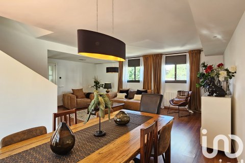 Radhus till salu i Sant Pere de Ribes, Barcelona, Spanien 4 sovrum, 323 kvm. Nr. 153152 - foto 7