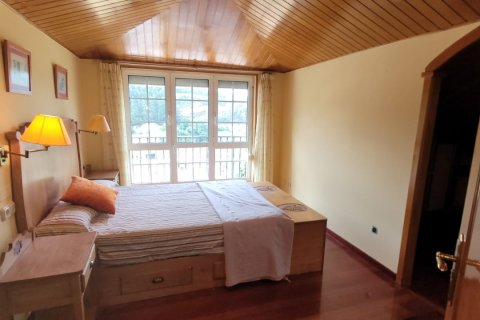 Hus till salu i Trabada, Lugo, Spanien 6 sovrum, 333 kvm. Nr. 153153 - foto 17