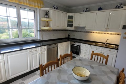 Hus till salu i Trabada, Lugo, Spanien 6 sovrum, 333 kvm. Nr. 153153 - foto 27