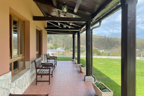 Hus till salu i Trabada, Lugo, Spanien 6 sovrum, 333 kvm. Nr. 153153 - foto 7