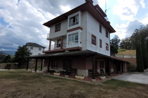 Hus till salu i Trabada, Lugo, Spanien 6 sovrum, 333 kvm. Nr. 153153 - foto 3