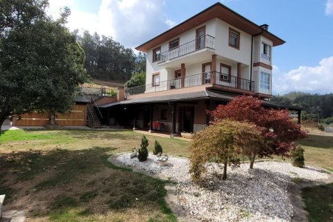 Дом в Трабада, Луго, Испания 6 спален, 333м2 №153153