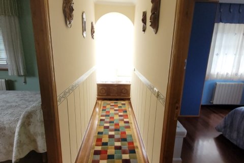 Hus till salu i Trabada, Lugo, Spanien 6 sovrum, 333 kvm. Nr. 153153 - foto 19