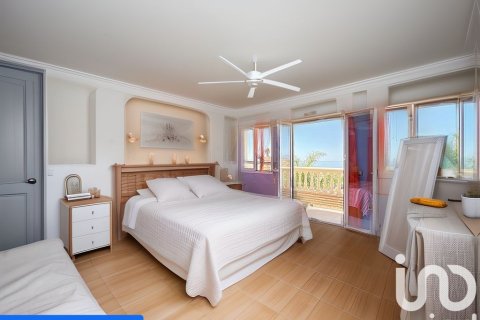 Продажа дома в Ринкон-де-ла-Виктория, Малага, Испания 7 спален, 426м2 №153154 - фото 20