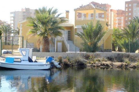Villa pārdošanā La Manga del Mar Menor, Murcia, Spānijā 3 istabas, 465 m2 Nr. 142622 - attēls 1