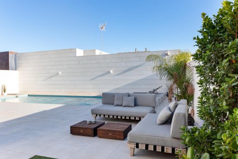 Villa in vendita a Pilar de la Horadada, Alicante, Spagna 3 camere da letto, 111 mq. N° 142627 - foto 5