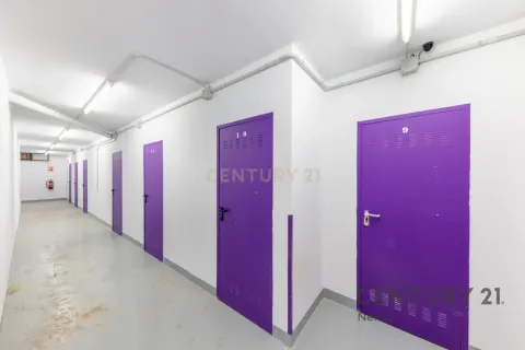 Retail store for sale in Mataro, Barcelona, Spain 280 sq.m. No. 186345 - photo 3