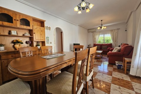 Villa à vendre Alicante, Espagne, 4 chambres, 110 m2 No. 138751 - photo 6