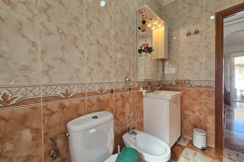 Villa à vendre Alicante, Espagne, 4 chambres, 110 m2 No. 138751 - photo 16