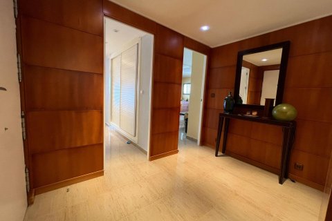 Huoneisto myytävänä Benidorm, Alicante, Espanja, 3 makuuhuonetta, 132 m2 No. 138752 - kuva 14