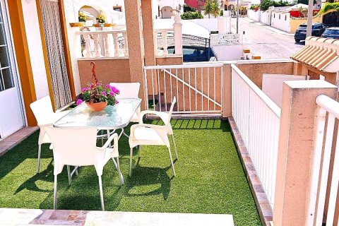 Townhouse for sale in La Florida, Alicante, Spain 6 bedrooms, 160 sq.m. No. 189702 - photo 18
