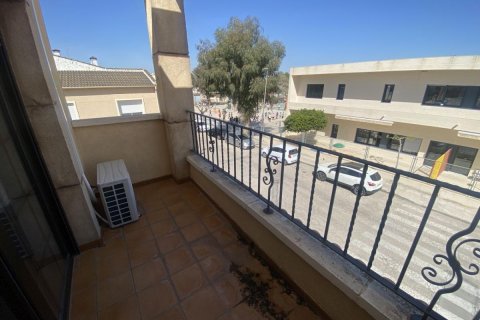 Kaupunkipientalo myytävänä Alicante, Espanja, 3 makuuhuonetta, 115 m2 No. 183794 - kuva 15