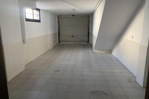 Kaupunkipientalo myytävänä Alicante, Espanja, 3 makuuhuonetta, 115 m2 No. 183794 - kuva 20