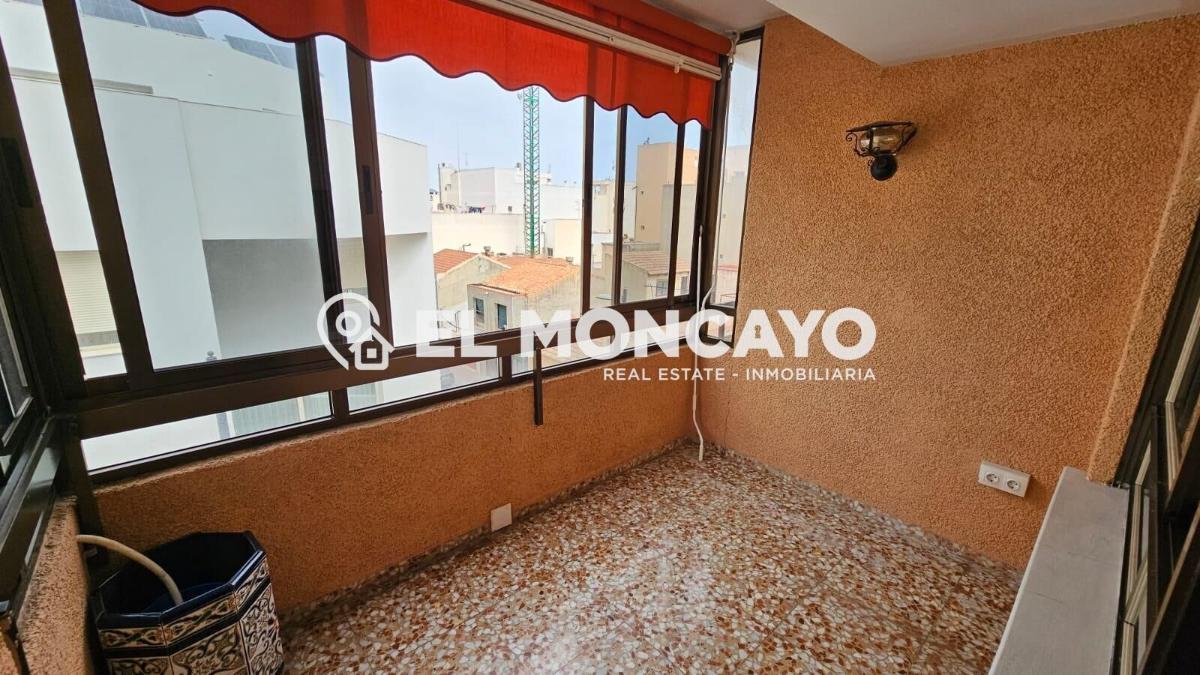 Apartment à Guardamar del Segura, Alicante, Espagne 3 chambres, 109 m2 No. 183797