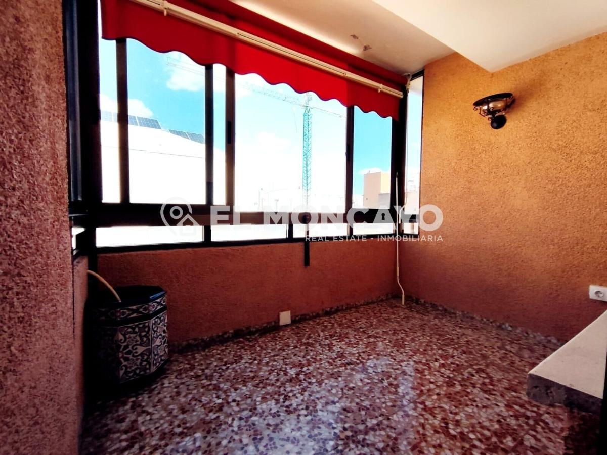 Apartment à Guardamar del Segura, Alicante, Espagne 3 chambres, 109 m2 No. 183797