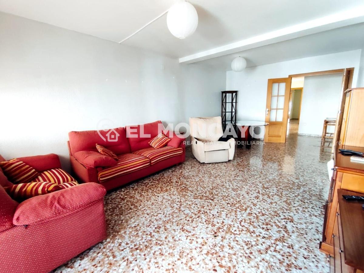 Apartment à Guardamar del Segura, Alicante, Espagne 3 chambres, 109 m2 No. 183797