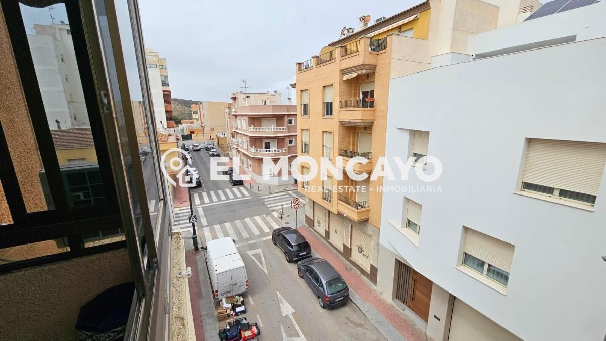 Apartment à Guardamar del Segura, Alicante, Espagne 3 chambres, 109 m2 No. 183797