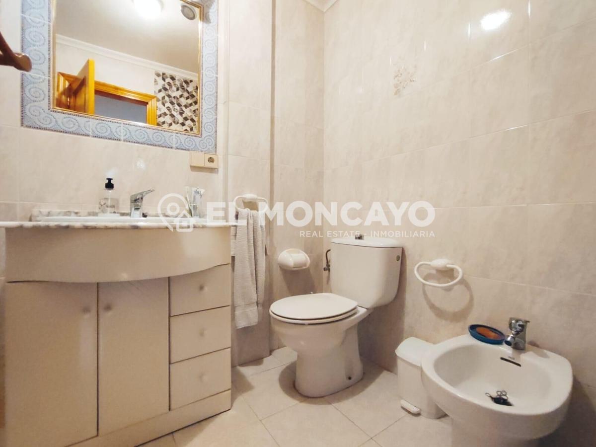 Bungalow in Guardamar del Segura, Alicante, Spain 2 bedrooms, 49 sq.m. No. 183793