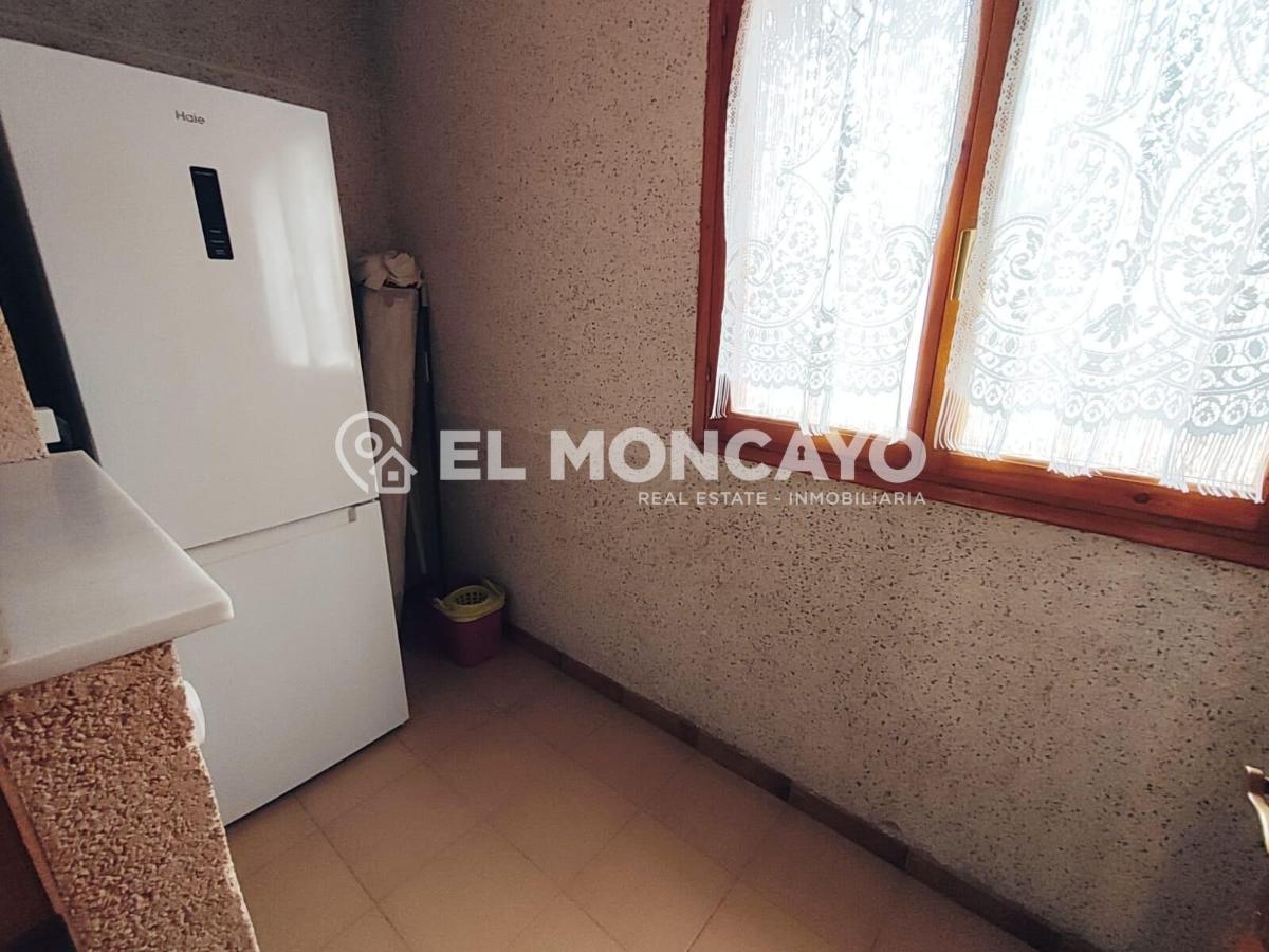Bungalow in Guardamar del Segura, Alicante, Spain 2 bedrooms, 49 sq.m. No. 183793