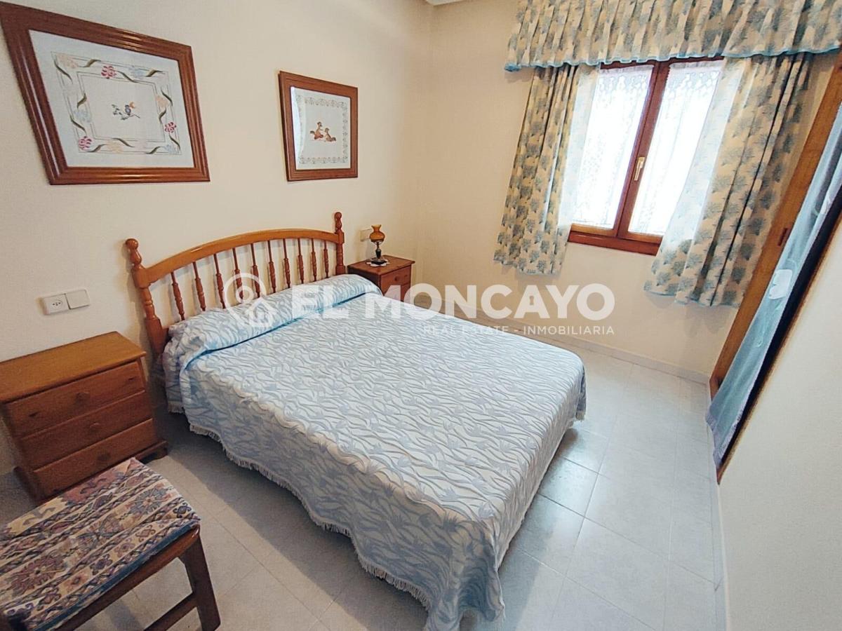 Bungalow in Guardamar del Segura, Alicante, Spain 2 bedrooms, 49 sq.m. No. 183793