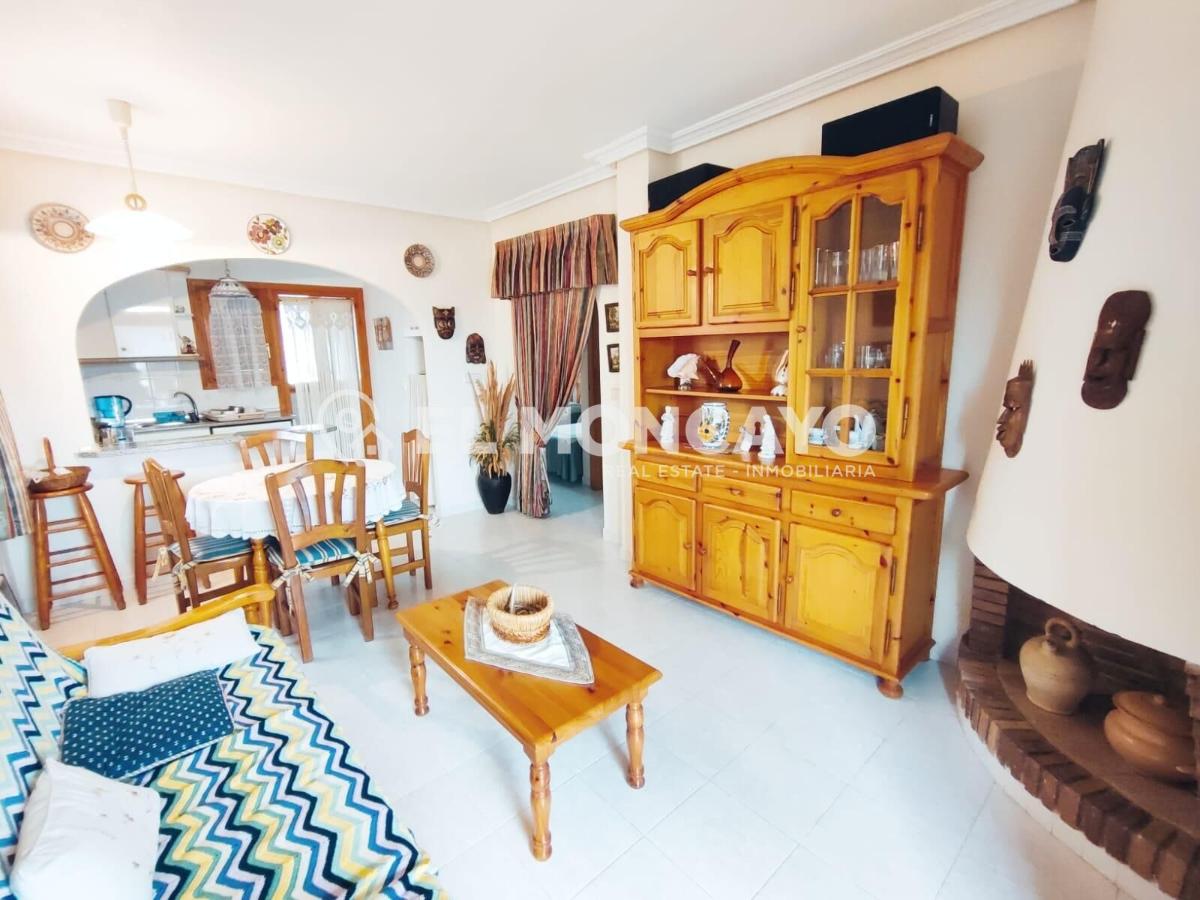 Bungalow in Guardamar del Segura, Alicante, Spain 2 bedrooms, 49 sq.m. No. 183793