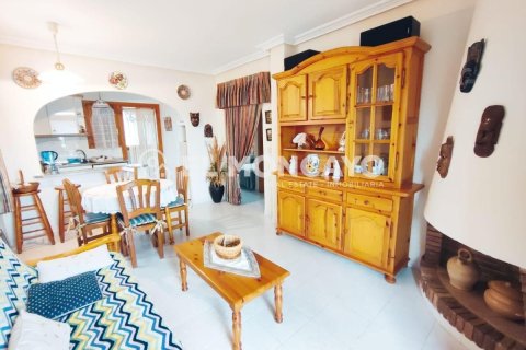 Bungalow for sale in Guardamar del Segura, Alicante, Spain 2 bedrooms, 49 sq.m. No. 183793 - photo 6