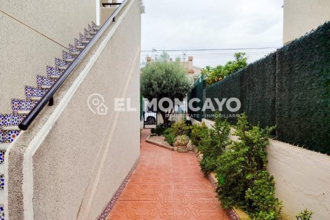 Bungalow for sale in Guardamar del Segura, Alicante, Spain 2 bedrooms, 49 sq.m. No. 183793 - photo 5