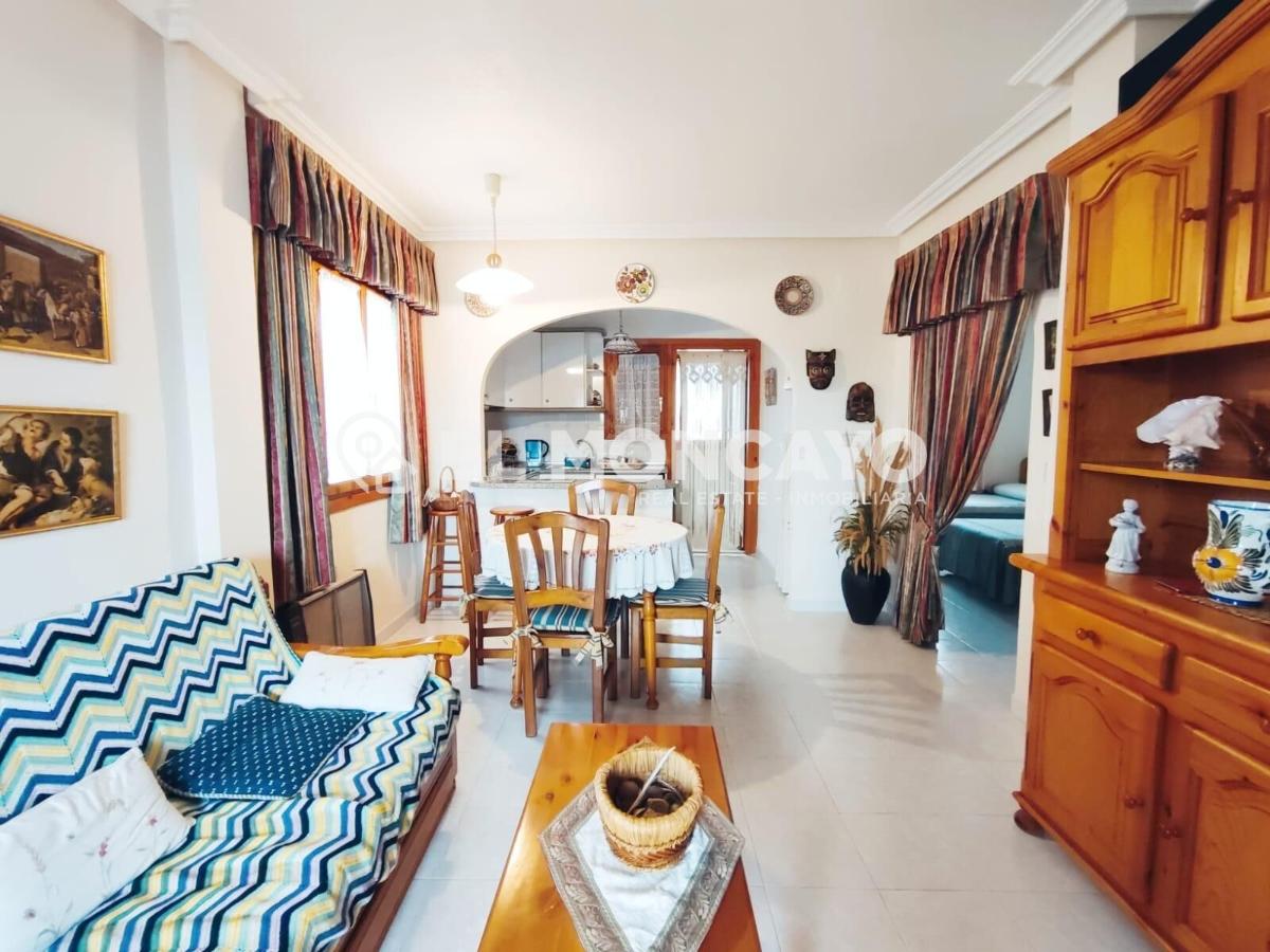 Bungalow in Guardamar del Segura, Alicante, Spain 2 bedrooms, 49 sq.m. No. 183793