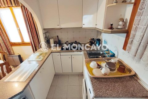 Bungalow for sale in Guardamar del Segura, Alicante, Spain 2 bedrooms, 49 sq.m. No. 183793 - photo 14