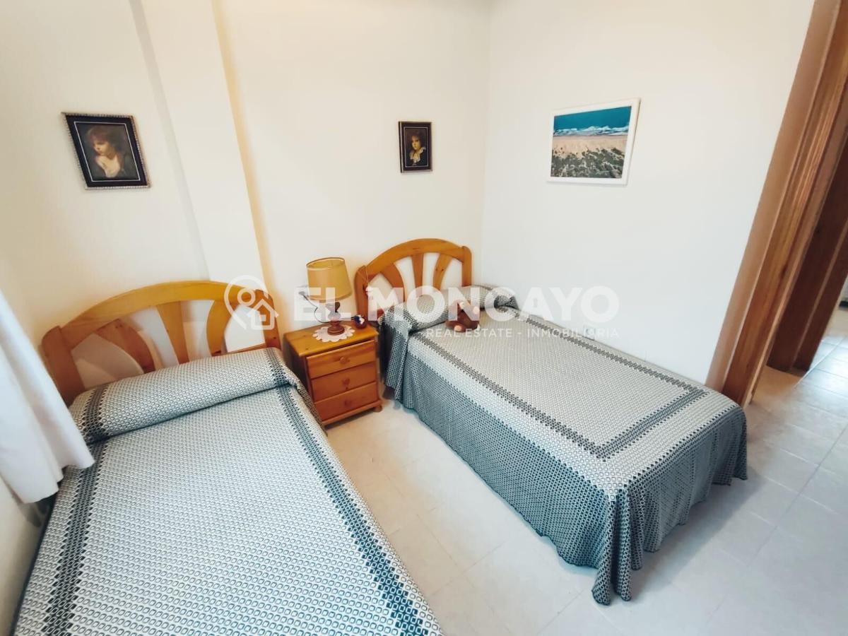 Bungalow in Guardamar del Segura, Alicante, Spain 2 bedrooms, 49 sq.m. No. 183793