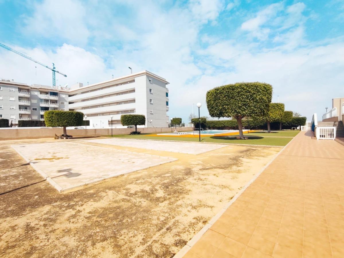 Lägenhet i Guardamar del Segura, Alicante, Spanien 2 sovrum, 76 kvm. Nr. 183795