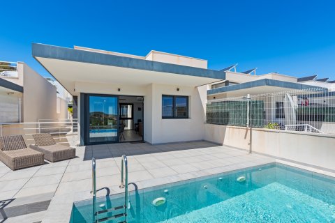 Villa till salu San Miguel de Salinas, Alicante, Spanien 5 sovrum, 236 kvm. Nr. 115328 - foto 1